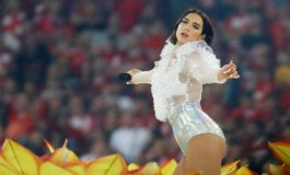 Penampilan Dua Lipa Bius Penonton Final Liga Champions