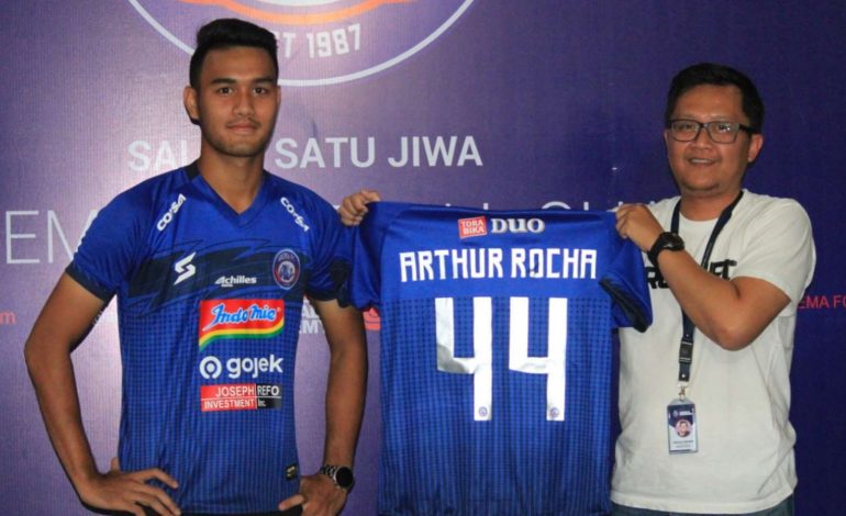 Arema FC Resmi Luncurkan Jersey Baru