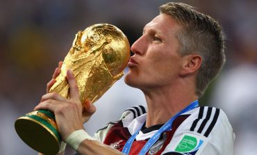 Bastian Schweinsteiger Umumkan Pensiun