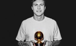 Bangganya Victor Lindelof Jadi Pemain Terbaik Swedia