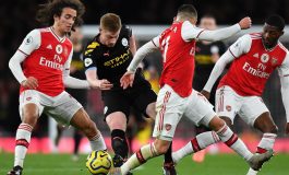 Permainan Arsenal Dicemooh Mirip Sirkus