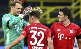 Manuel Neuer Sudah Memainkan 400 Pertandingan di Bundesliga