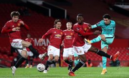 Neville: MU Tak Bermental Juara, Sulit Saingi Liverpool-City