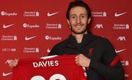 Akhirnya Beli Bek Juga, Liverpool Resmikan Perekrutan Ben Davies