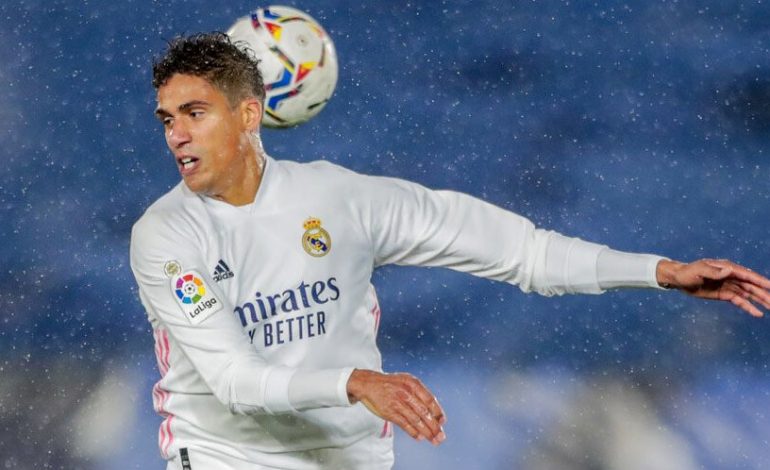 Demi MU, Raphael Varane Minta Real Madrid Turunkan Harga Jualnya