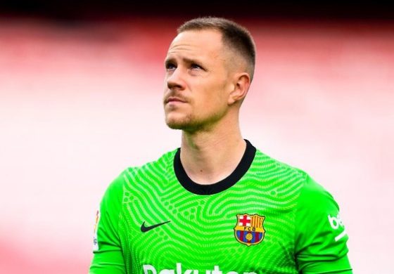 Ter Stegen Tuntut Barcelona Lebih Kompak Lagi