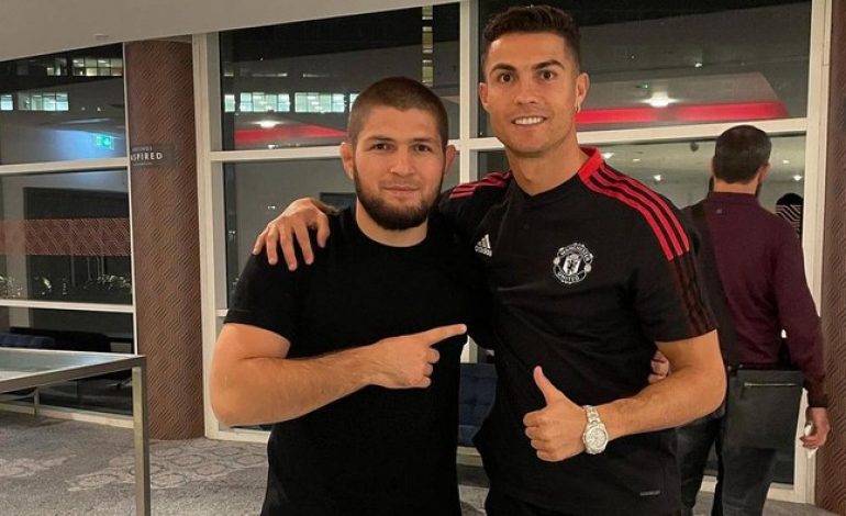 Khabib Nurmagomedov ke Ronaldo : Dia Terbaik yang Pernah Ada