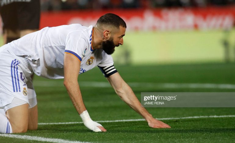 Carlo Ancelotti Berharap Cedera Benzema Tidak Parah, Benzema Mengalami…