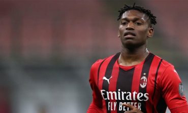 AC Milan Ingin Pertahankan Rafael Leao Dari Rayuan PSG