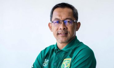 Aji Santoso Perpanjang Kontrak Dengan Persebaya, Ini Target Musim Depan