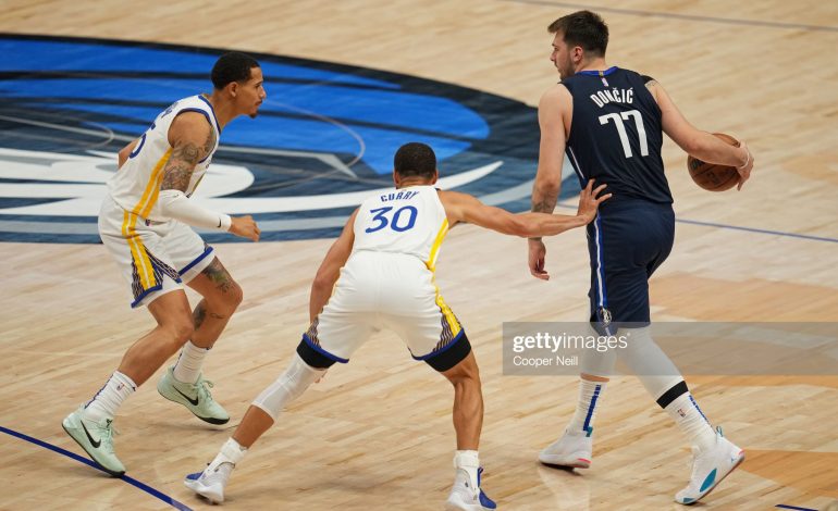 Golden State Warriors Unggul 3-0 Atas Dallas Mavericks di NBA Playoff 2022