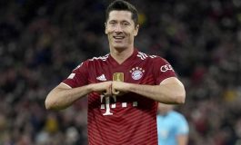 Barcelona Percepat Transfer Robert Lewandowski