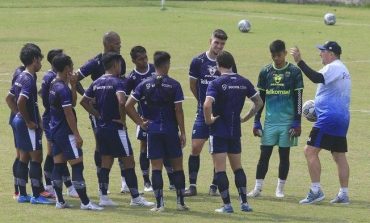 Skuad Persib Pincang dalam Laga Melawan Bhayangkara FC