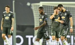 Transfer tak Kunjung Beres, Manchester United Dikritik Pedas oleh Sang Legenda