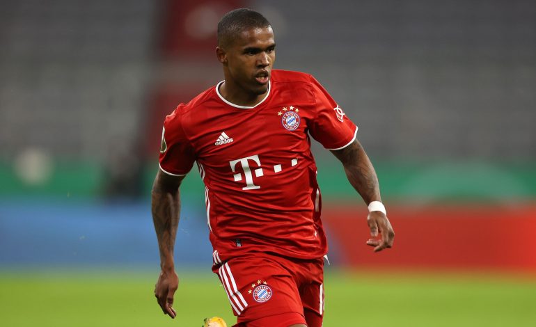 Bayern Tolak Permanenkan Douglas Costa?