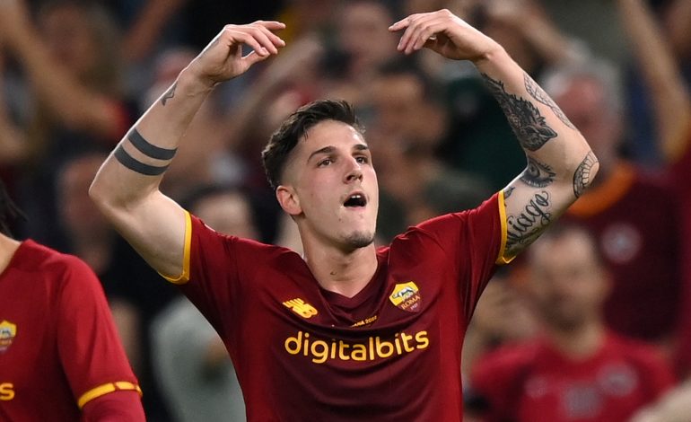 Zaniolo ‘menekan’ Roma Untuk Melepas Dirinya ke Juventus